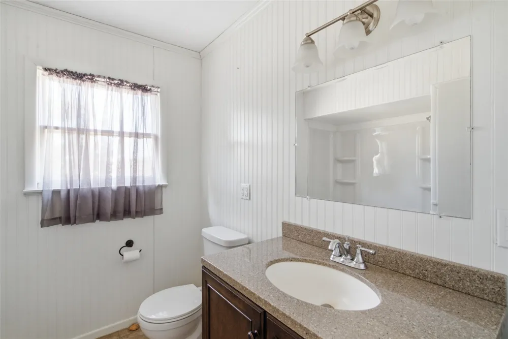 700 E Main Street Hamilton, TX 76531