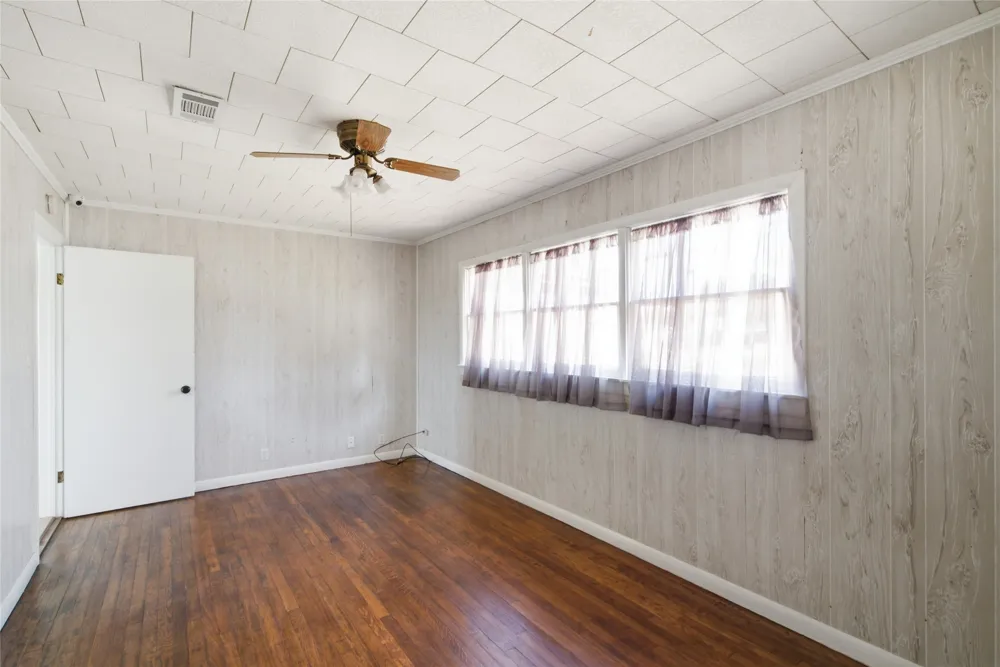 700 E Main Street Hamilton, TX 76531