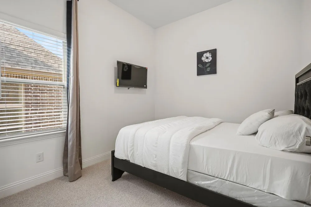 112 Canonbury Drive Lewisville, TX 75067