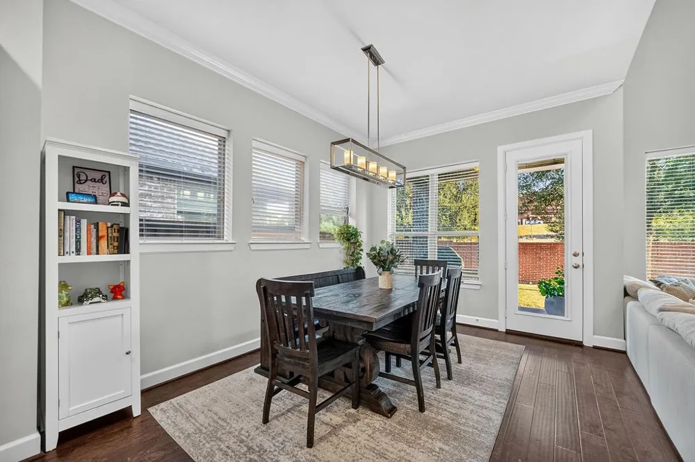 7831 Southfork Bend Irving, TX 75063