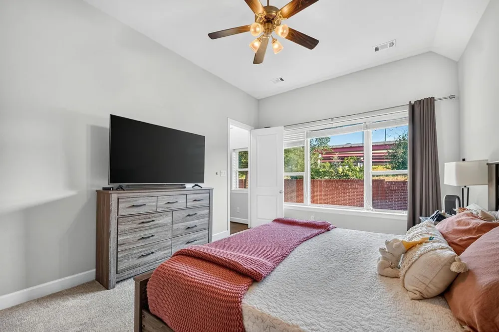 7831 Southfork Bend Irving, TX 75063