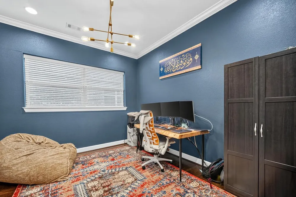 7831 Southfork Bend Irving, TX 75063