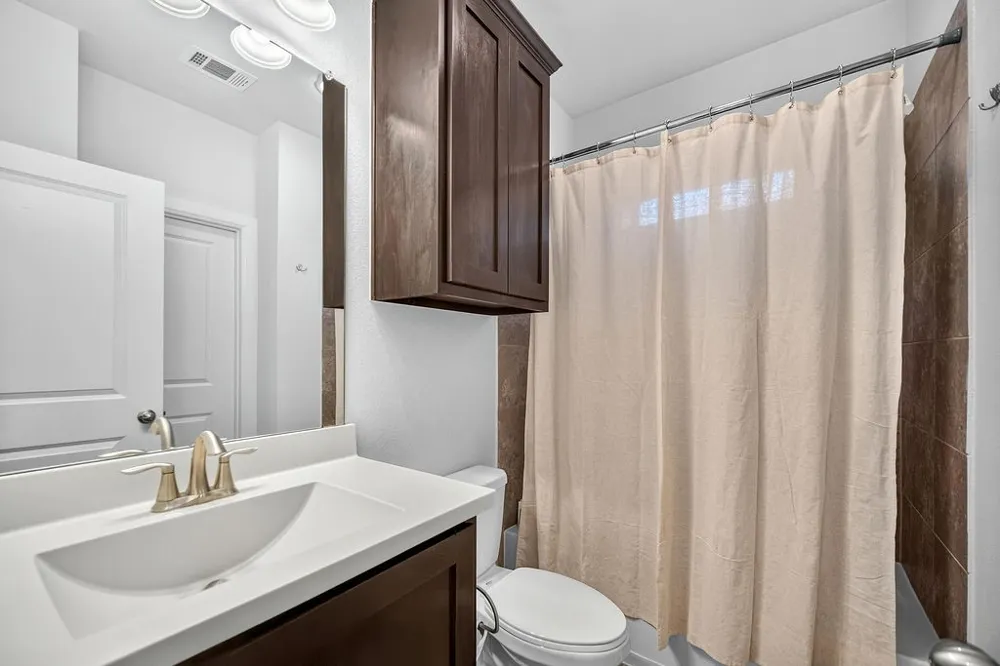 7831 Southfork Bend Irving, TX 75063