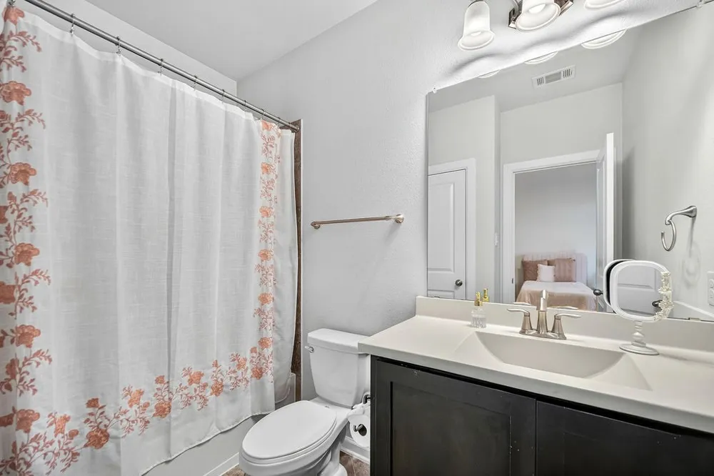 7831 Southfork Bend Irving, TX 75063