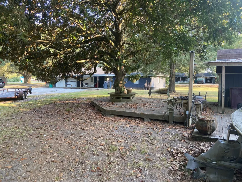 1226 Beagle Road Orange, TX 77632