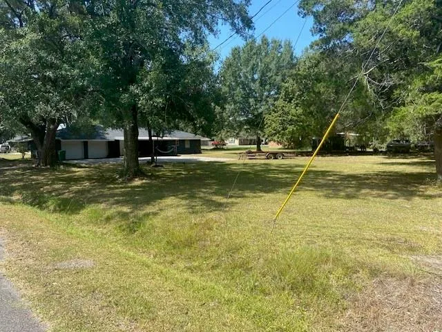 1226 Beagle Road Orange, TX 77632