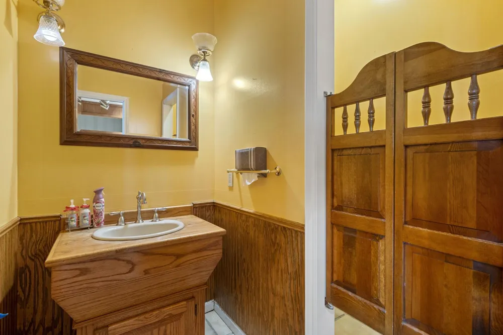 3541 State Highway 159 La Grange, TX 78945