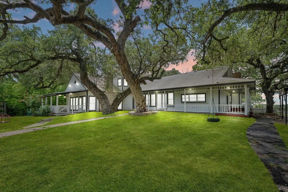 3541 State Highway 159 La Grange, TX 78945