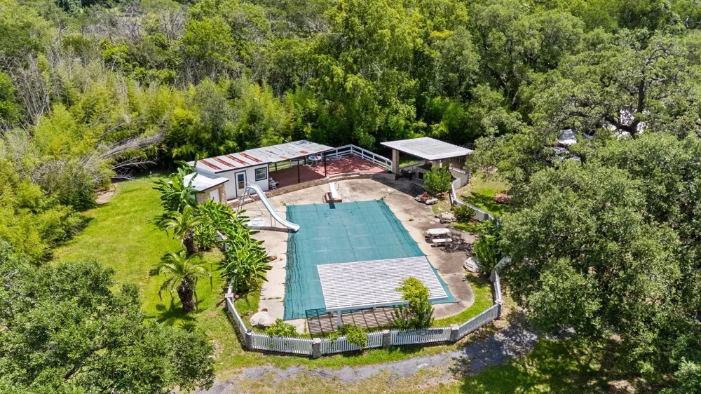 3541 State Highway 159 La Grange, TX 78945