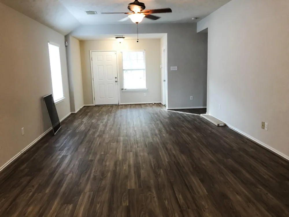 33126 Cottonwood Bend Magnolia, TX 77354
