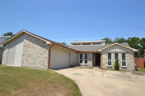 15718 Fox Springs Drive