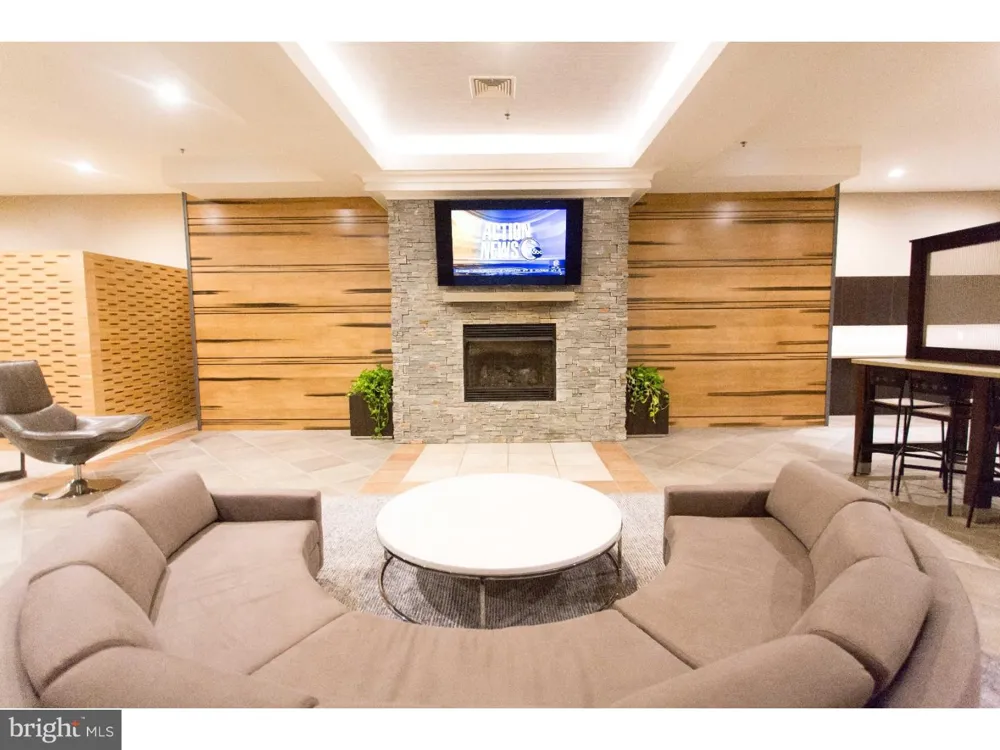 811 FILBERT STREET #502 Philadelphia, PA 19107