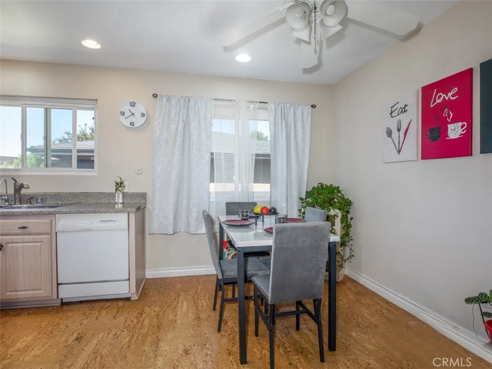 660 S Glassell #12 Orange, CA 92866