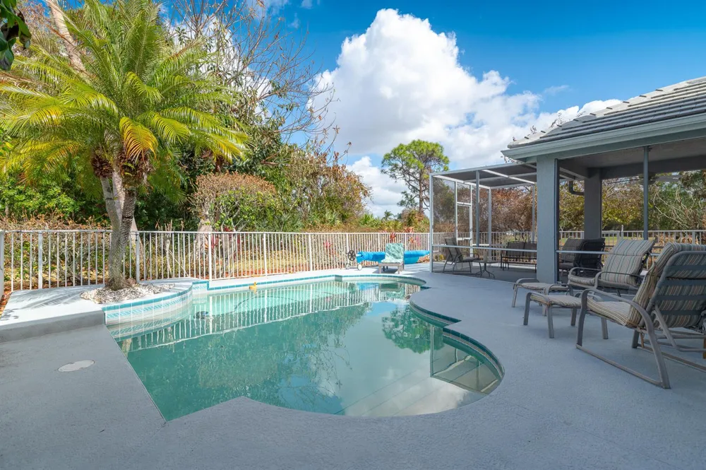 1627 SE BALLANTRAE BOULEVARD Port St. Lucie, FL 34952