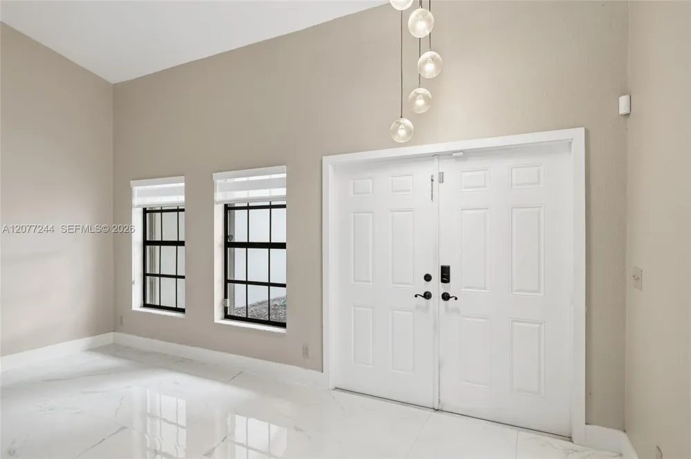 3309 NW 94th Ave Sunrise, FL 33351