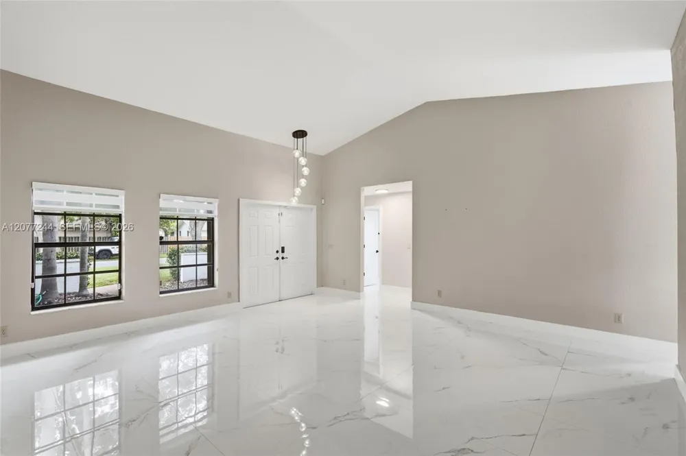 3309 NW 94th Ave Sunrise, FL 33351