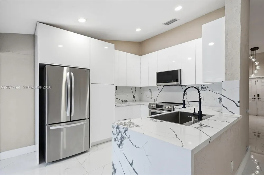 3309 NW 94th Ave Sunrise, FL 33351