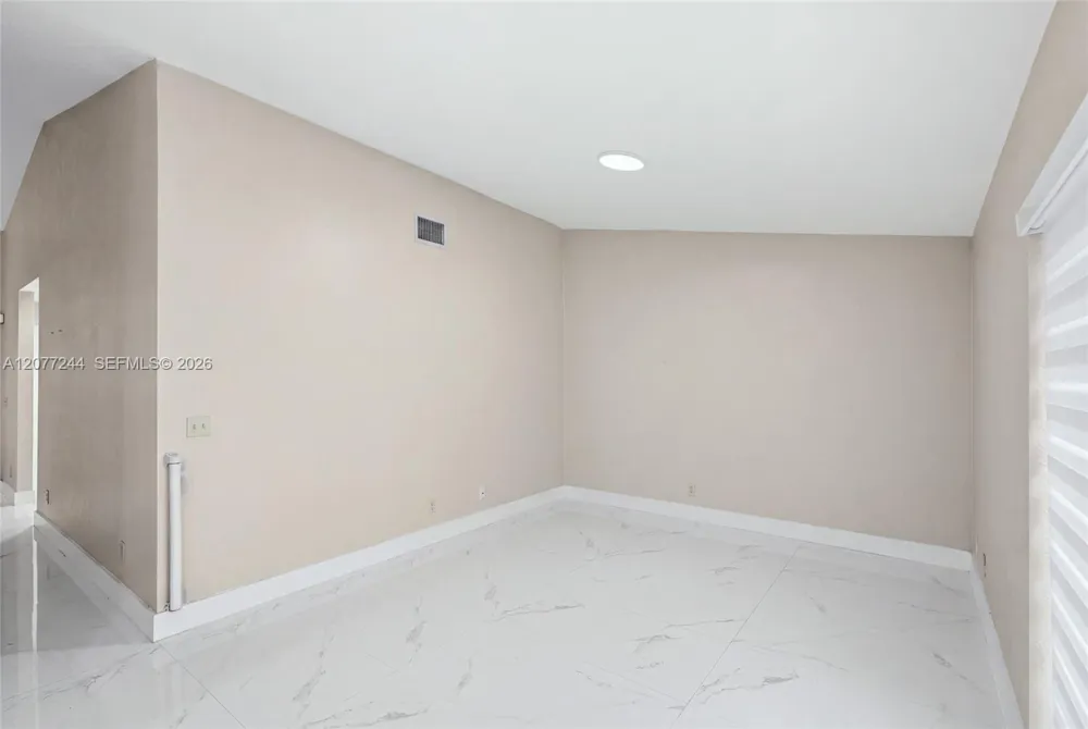 3309 NW 94th Ave Sunrise, FL 33351
