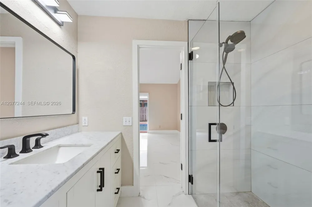 3309 NW 94th Ave Sunrise, FL 33351