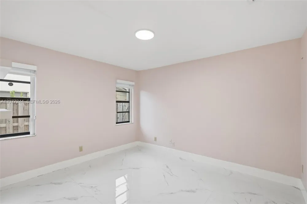 3309 NW 94th Ave Sunrise, FL 33351