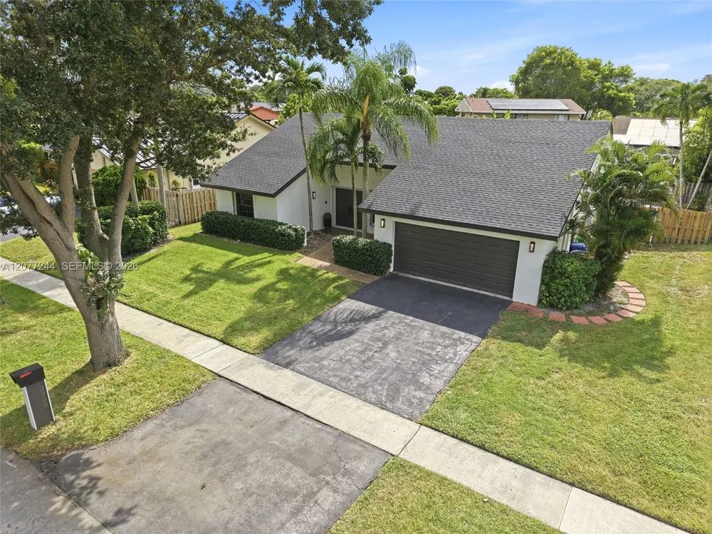 3309 NW 94th Ave Sunrise, FL 33351