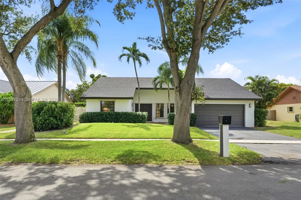 3309 NW 94th Ave Sunrise, FL 33351