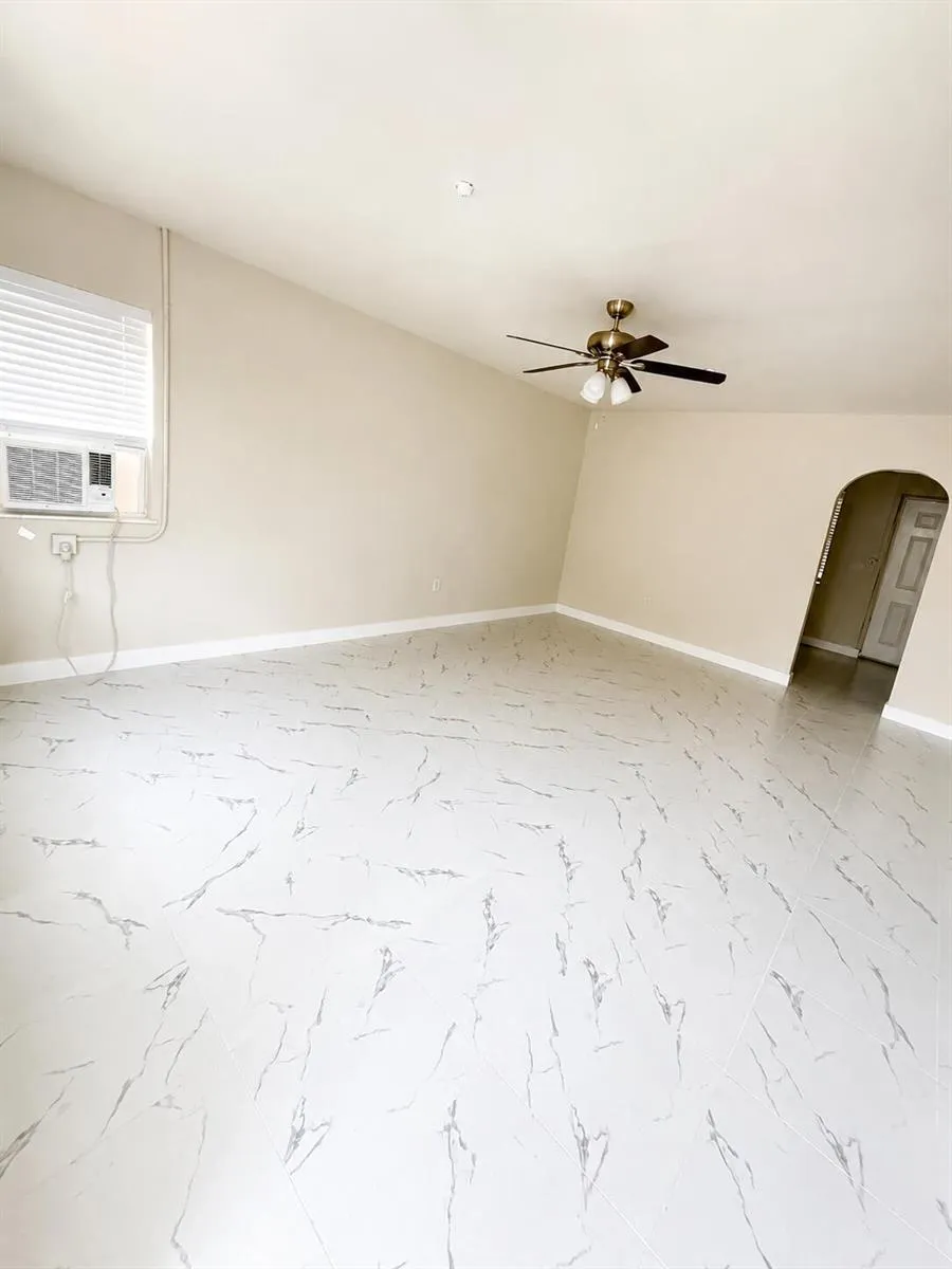 514 6TH STREET Fort Pierce, FL 34950