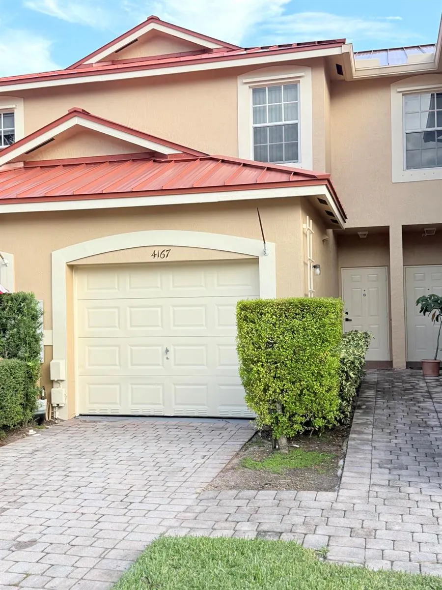 4167 CRYSTAL LAKE DRIVE Deerfield Beach, FL 33064