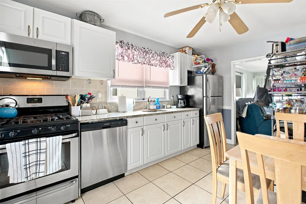 223 E Syracuse Avenue Wildwood Crest, NJ 08260