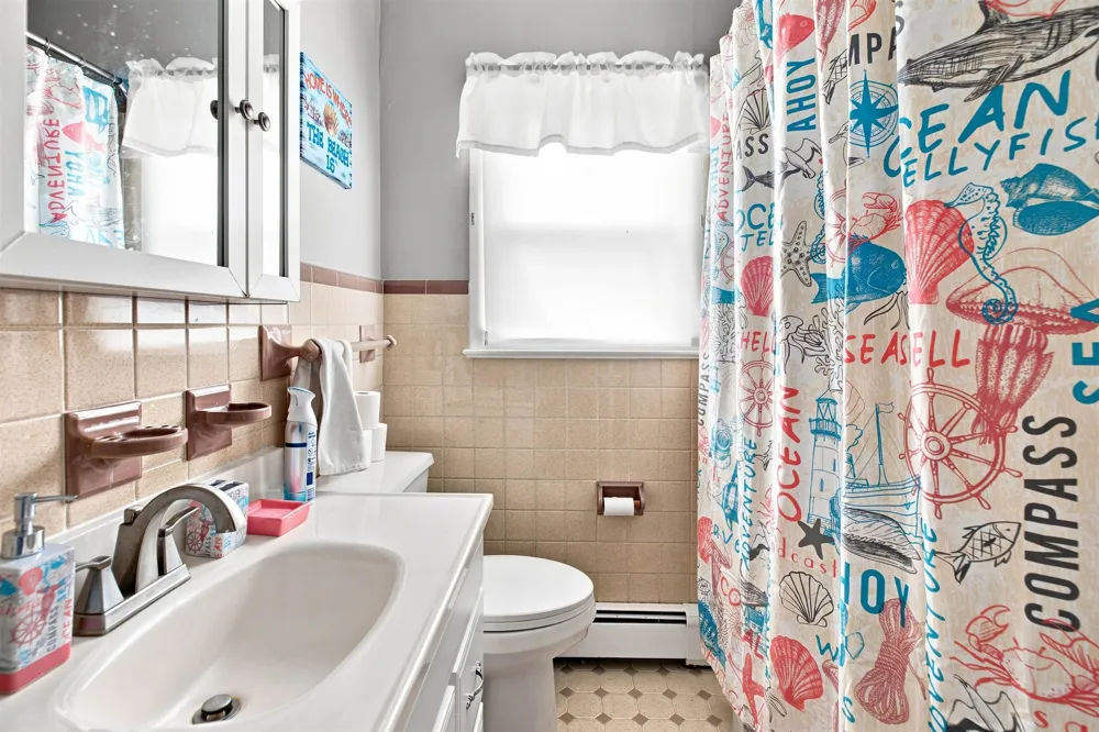 223 E Syracuse Avenue Wildwood Crest, NJ 08260