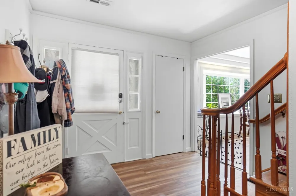 706 Maple Ridge Road Miami, OH 45150