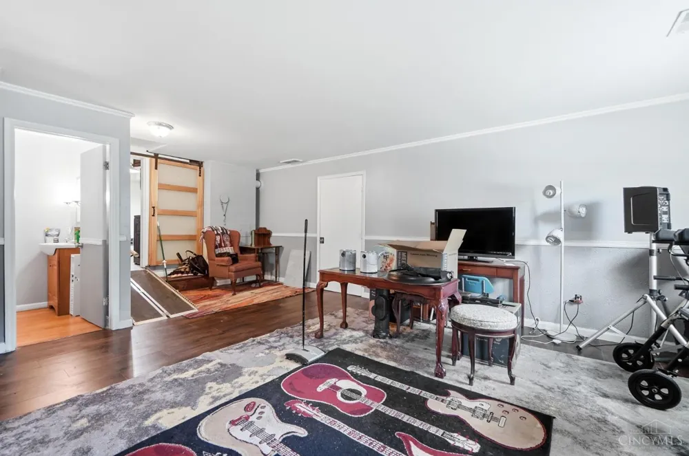 706 Maple Ridge Road Miami, OH 45150