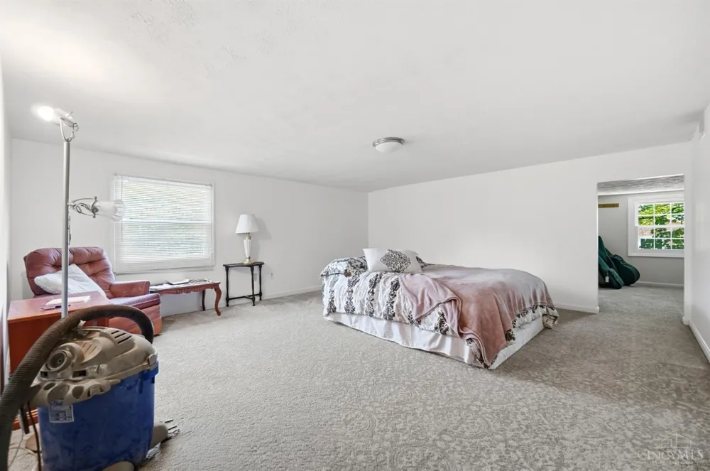 706 Maple Ridge Road Miami, OH 45150