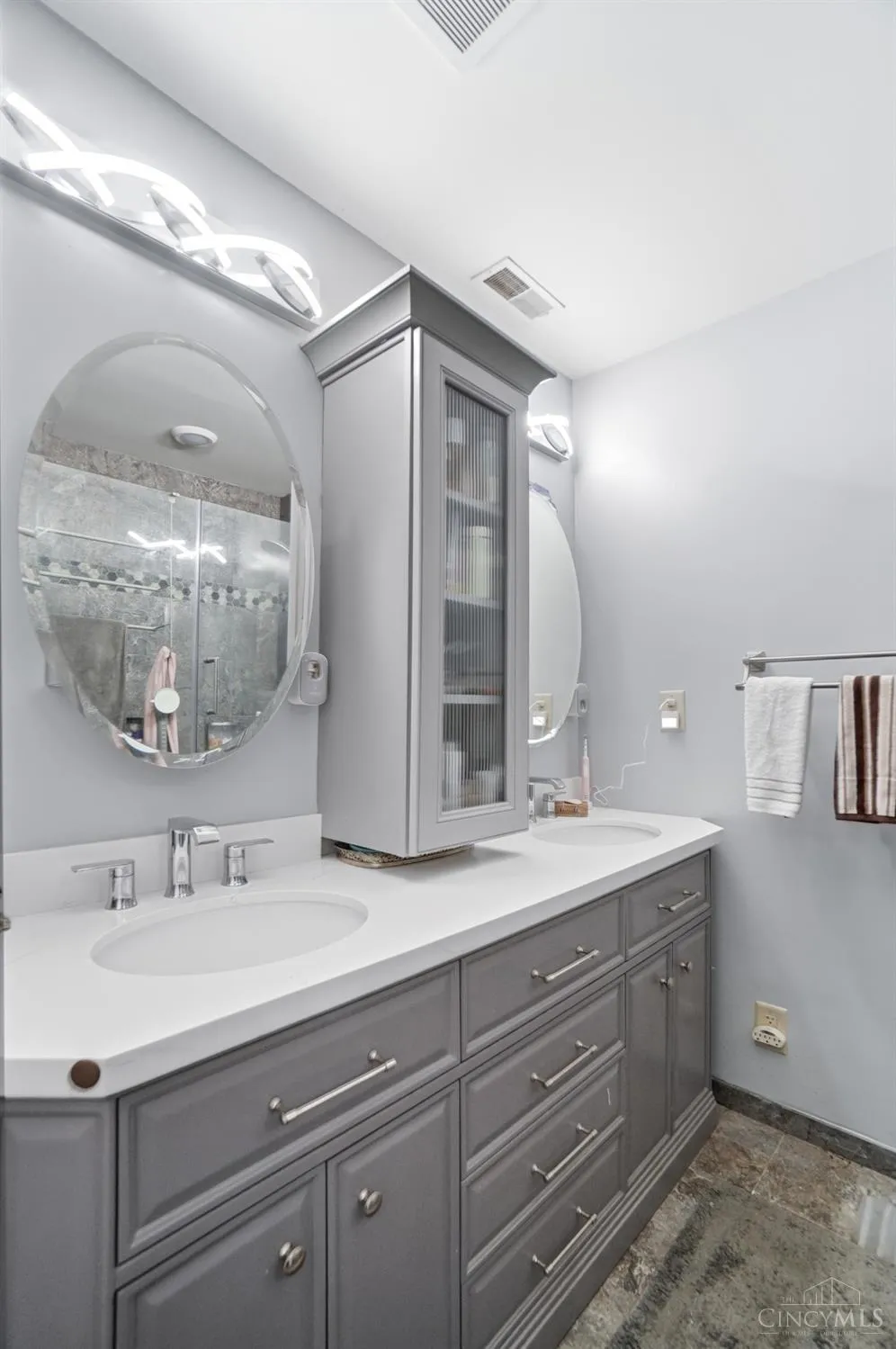 706 Maple Ridge Road Miami, OH 45150