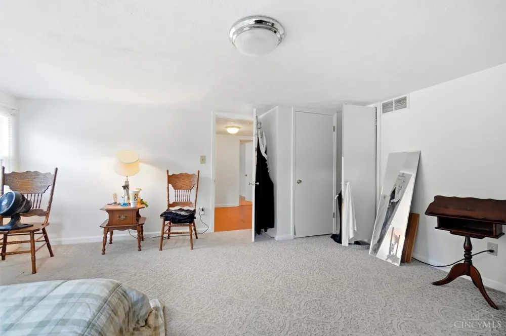 706 Maple Ridge Road Miami, OH 45150