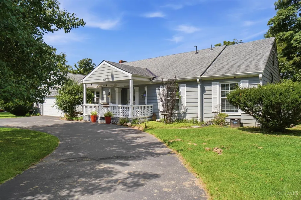 706 Maple Ridge Road Miami, OH 45150