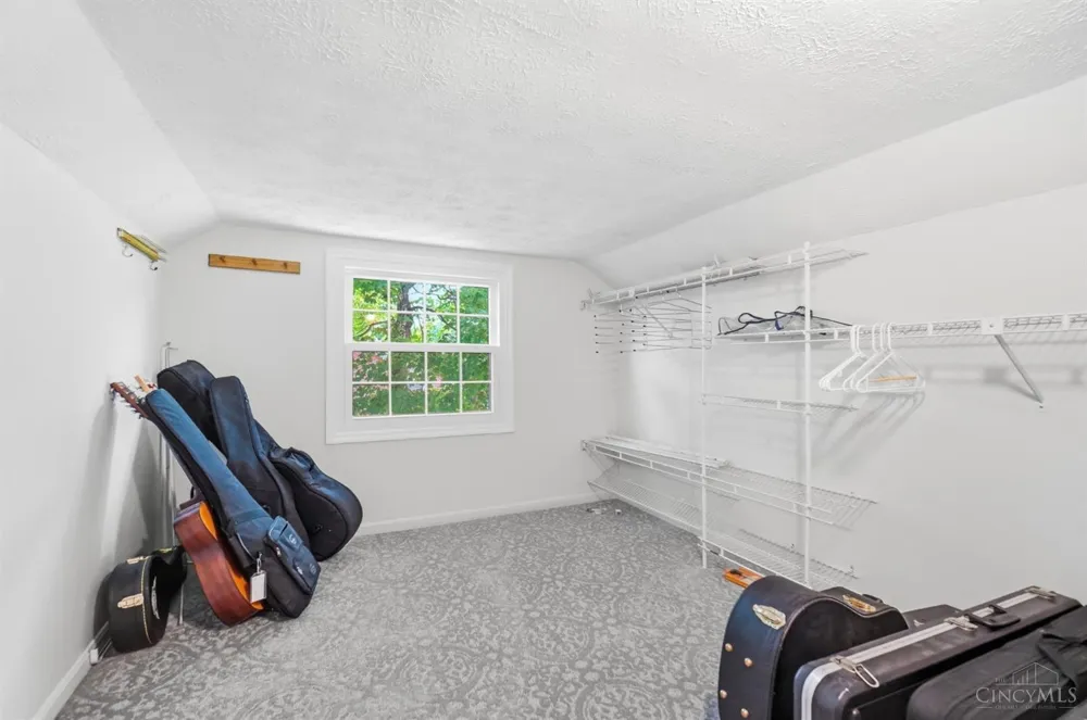 706 Maple Ridge Road Miami, OH 45150