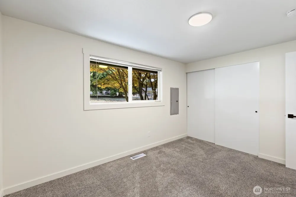 30420 2nd Avenue S Federal Way, WA 98003