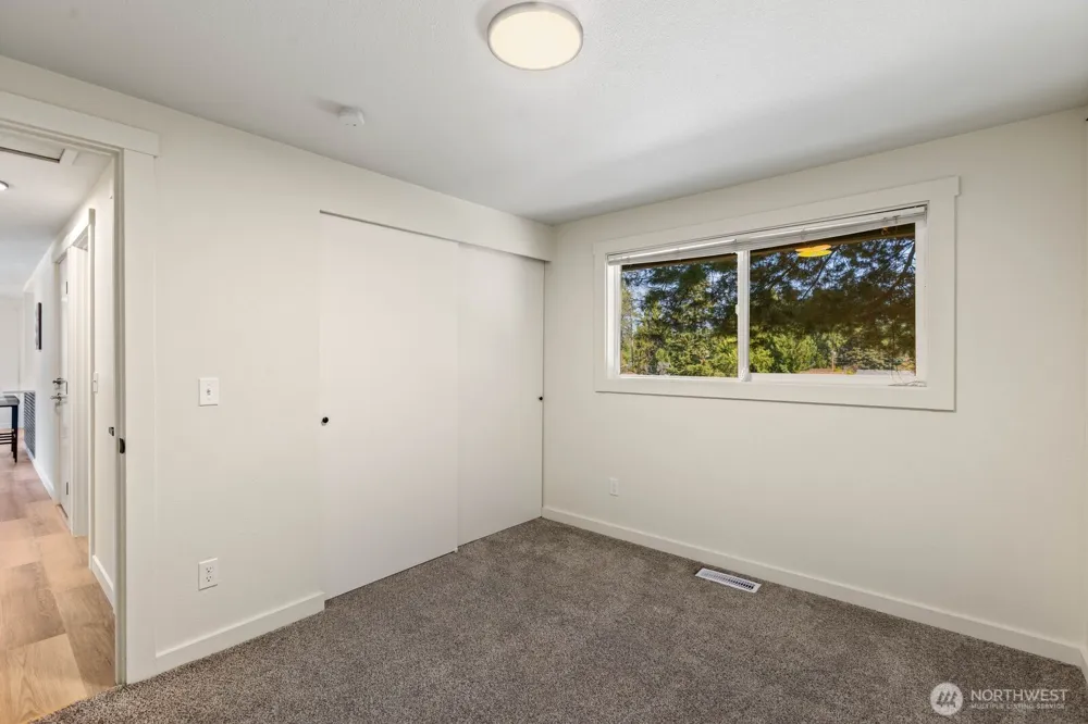 30420 2nd Avenue S Federal Way, WA 98003
