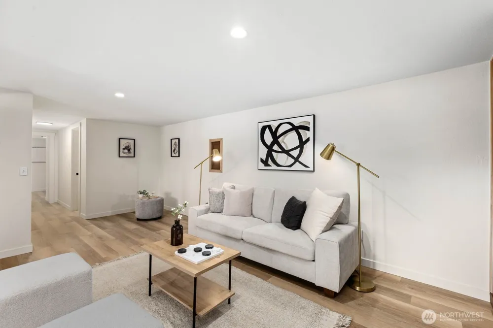 30420 2nd Avenue S Federal Way, WA 98003