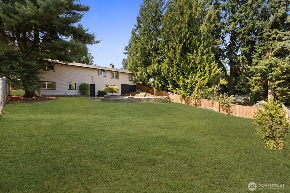 30420 2nd Avenue S Federal Way, WA 98003
