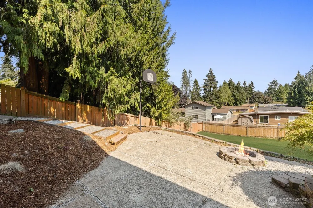30420 2nd Avenue S Federal Way, WA 98003