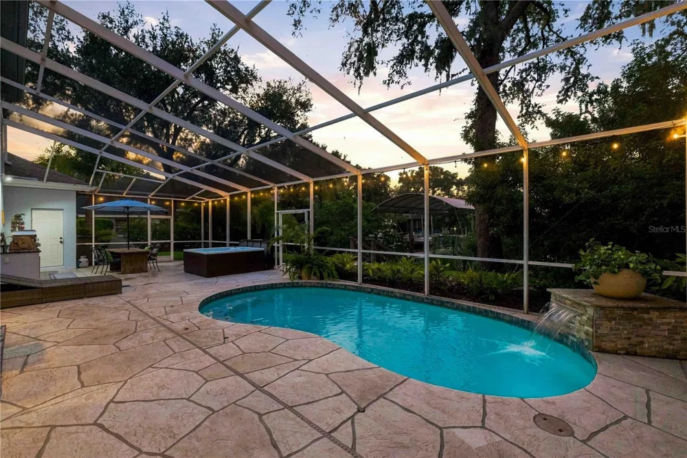 4623 4TH AVENUE E Bradenton, FL 34208