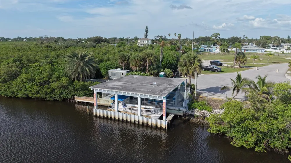625 E BAFFIN DRIVE Venice, FL 34293