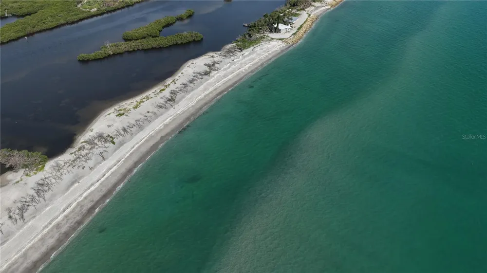 625 E BAFFIN DRIVE Venice, FL 34293