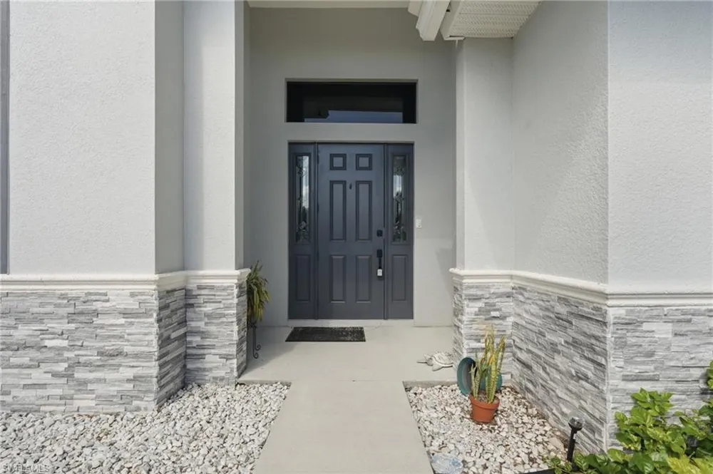7038 Tide Circle Labelle, FL 33935