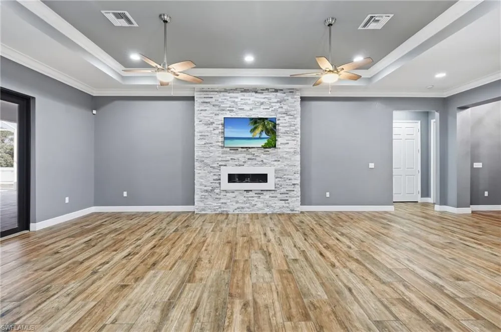 7038 Tide Circle Labelle, FL 33935