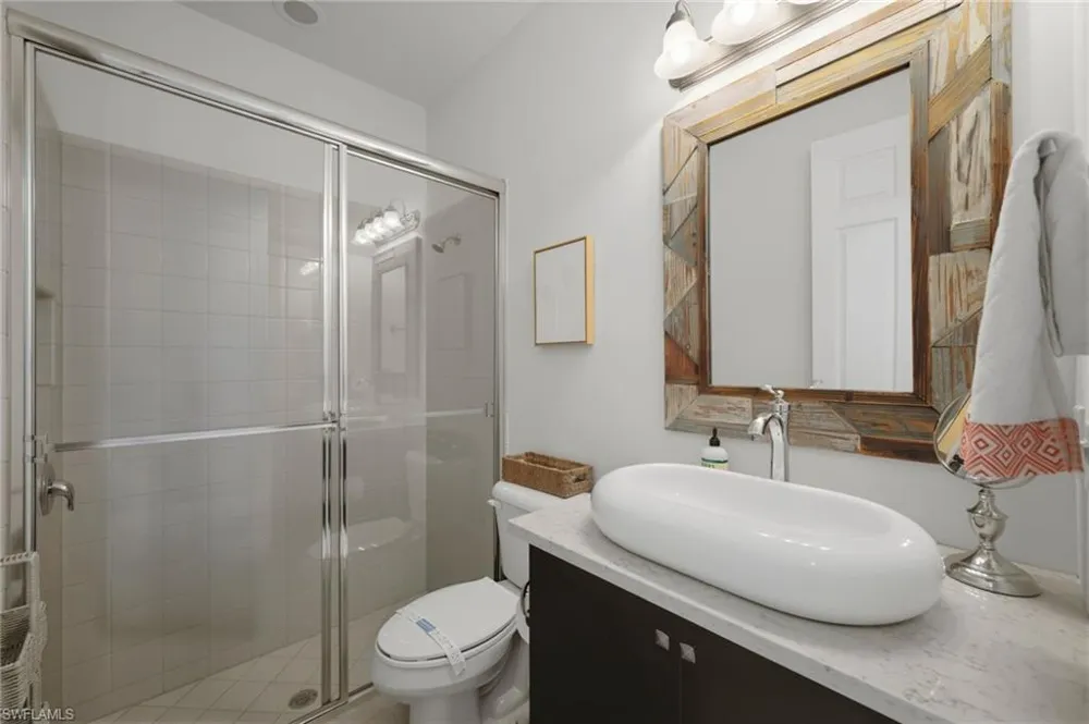 2882 CINNAMON BAY CIRCLE Naples, FL 34119