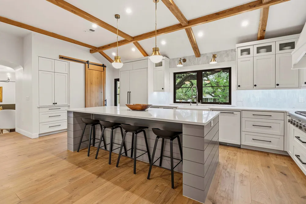 5823 Trailridge Drive Austin, TX 78731