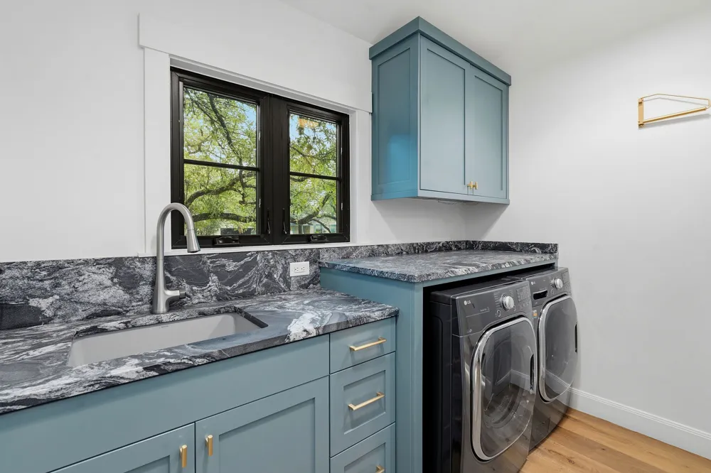 5823 Trailridge Drive Austin, TX 78731